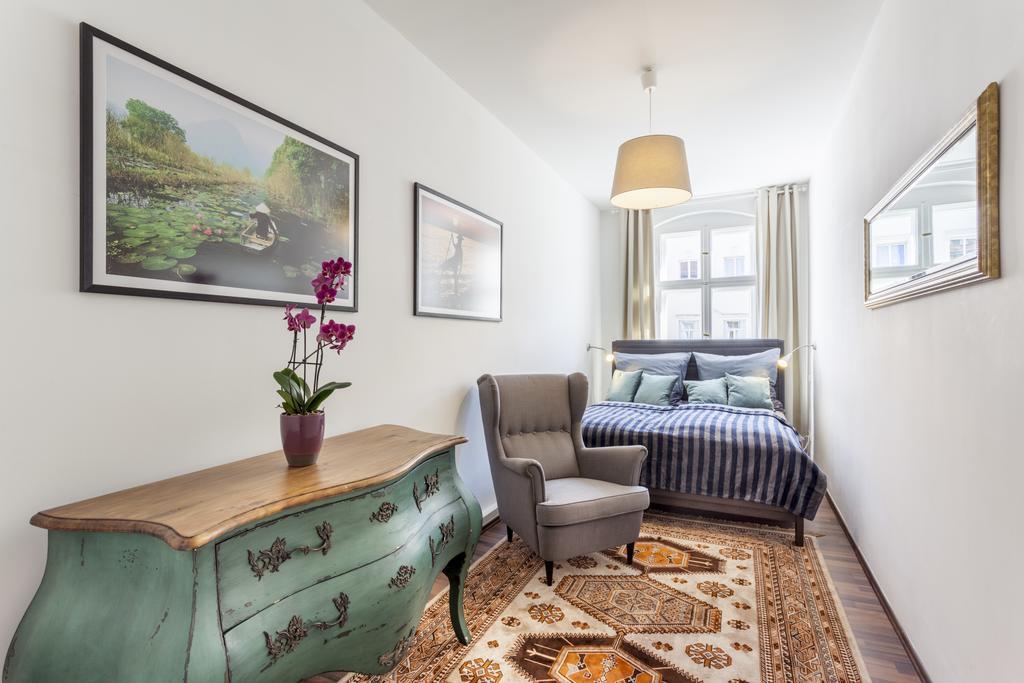 The Rheinsberger - Cosy 2Br One Living Room Up To 6 برلين المظهر الخارجي الصورة
