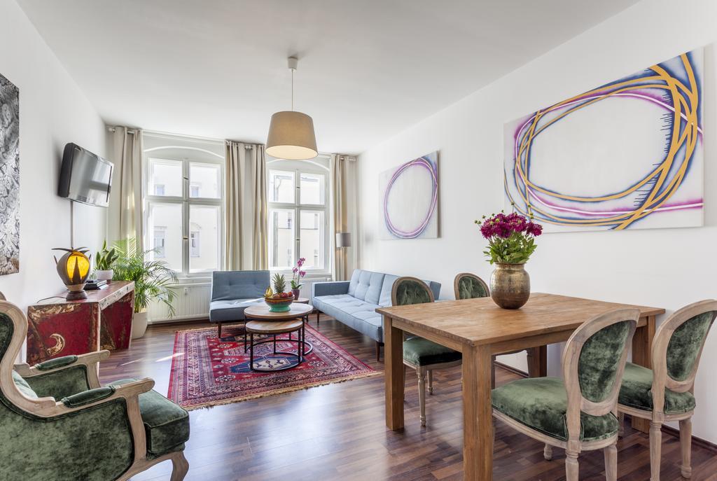 The Rheinsberger - Cosy 2Br One Living Room Up To 6 برلين المظهر الخارجي الصورة